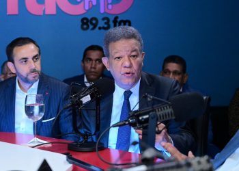 Leonel advierte se llevará al TC la ley que permitió a Abinader firmar el contrato de Aerodom sin transparencia
