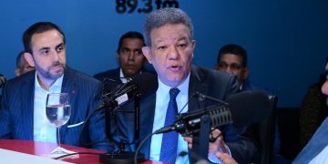 Leonel advierte se llevará al TC la ley que permitió a Abinader firmar el contrato de Aerodom sin transparencia