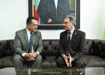 Presidentes de la JCE y del TSE se reúnen