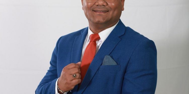 Logan Jiménez afirma busca ser regidor para devolver lo que Boca Chica le ha dado a través del servicio