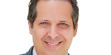 Designan a Víctor Atallah como nuevo ministro de Salud Pública