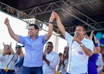 Roberto Ángel, en amplio recorrido por Elías Piña y San Juan, reafirma el cambio seguirá en el Sur