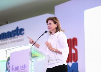 Raquel Peña reafirma compromiso y amor por sector tabaquero en Santiago