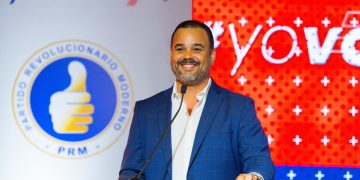 El Movimiento “Yo Voy 4+” en apoyo al candidato presidencial del PRM, Luis Abinader realizó este jueves su cierre de campaña con la presencia del presidente de esta organización José Ignacio Paliza.