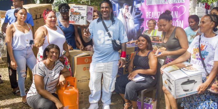 Omega «El Fuerte» Celebra el Día de las Madres con una actividad especial en Pantoja