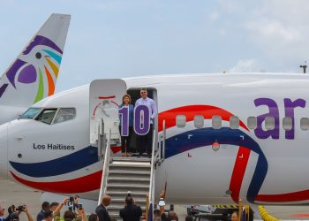 Vicepresidenta Raquel Peña encabeza recepción de la décima aeronave de Arajet