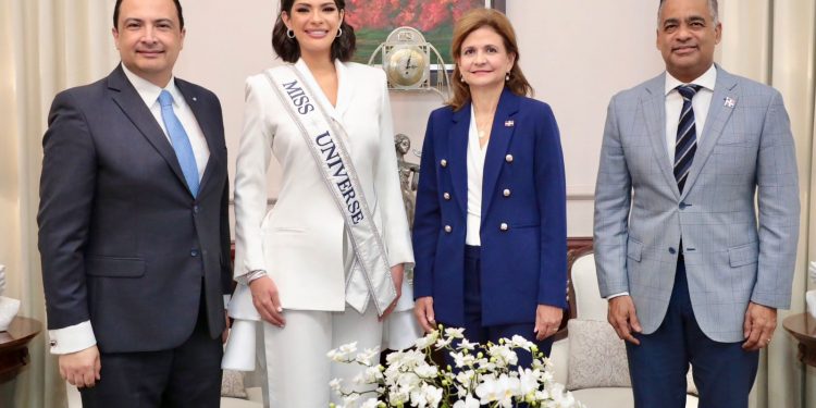 Vicepresidenta Raquel Peña recibe visita de Miss Universo 2023 y Miss República Dominicana 2024
