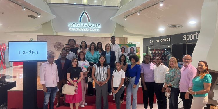 Recientemente en Acropolis Business Center se realizó la conferencia Potencia tu Marca.    Evento organizado por la fundación princesa Dios con nosotros.