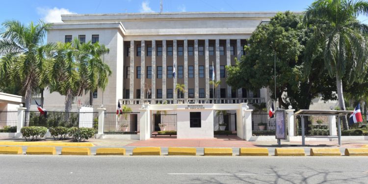 Solución rápida a conflicto entre estudiantes de Monte Plata