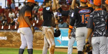 Francisco Peña héroe en victoria de los Toros que cortan mala racha