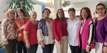 Bioanalistas pensionados escogen a Miositis Echavarría Tavarez como presidenta