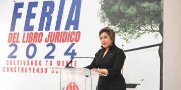 María Elena Vásquez plantea aumentar competividad para impulsar  economía