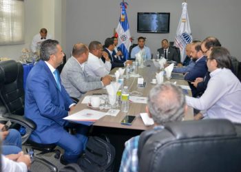 Suspenden academias independientes y dan plazo de 45 días para que se inscriban ante el comisionado de béisbol