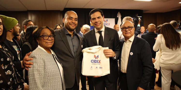 Propeep, Index y Cultura inauguran en NJ Centro Cultural y de Innovación para dominicanos en el exterior