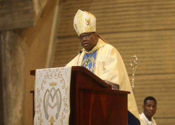 Obispo de Higuey pide salida juridica a la inmigración ilegal