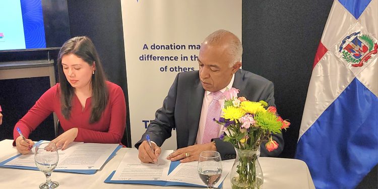 Consulado de RD en NJ lanza programa de salud gratuito para la comunidad más grande de dominicanos en EE.UU