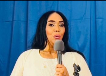 Pastora Karmelyn Polanco y Fundeluz llegan a RD para brindar apoyo a familias afectadas por tragedia en Jet Set