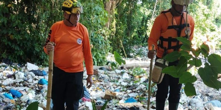 Defensa Civil encuentra cuerpo de niña desparecida en cañada Villa Mella