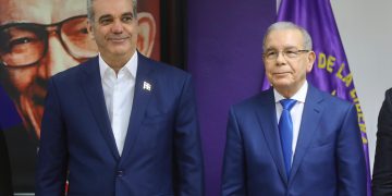 Abinader se reúne con el expresidente Medina para fortalecer posición ante crisis haitiana