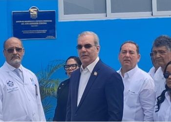 Gonierno inaugura unidad de pie diabético en Hospital de Herrera, Marcelino Vélez