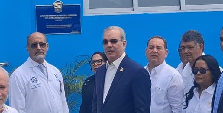 Gonierno inaugura unidad de pie diabético en Hospital de Herrera, Marcelino Vélez