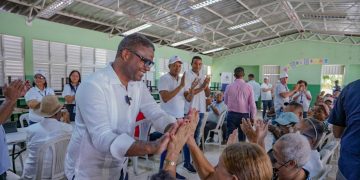 Sector Nuevo Amanecer en SDE, recibe con entusiasmo jornada social “Primero Tú” de Propeep