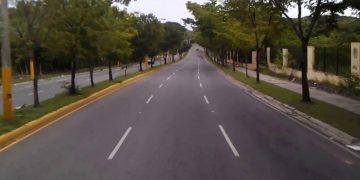 Periodista Gregory González alerta sobre ola de accidentes de tránsito, robos y atracos en Avenida Ecológica SDN