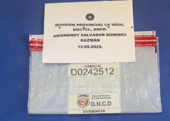 APRESAN A DOS HOMBRES EN LA VEGA CON COCAÍNA Y MARIHUANA
