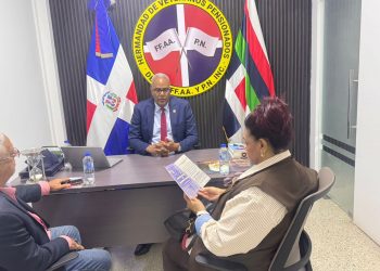 Presidente Hermandad de Veteranos se reune con la Dra Yubelkis Aquino, candidata a presidir CMD