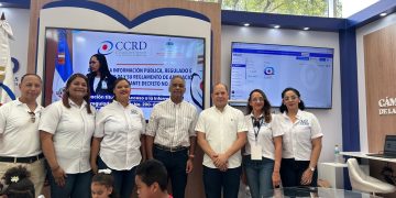 Cámara de Cuentas atrae la atención del público en su debut en la Feria Internacional del Libro 2025