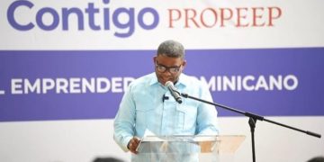 Propeep impulsa emprendedores con apoyo de RD$5.3 millones en equipos y herramientas a través programa “Renacer Contigo”