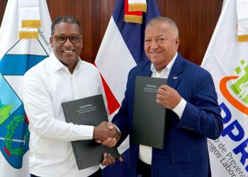 IDOPPRIL y Ayuntamiento de San Cristóbal firman convenio para fortalecer seguridad y salud laboral