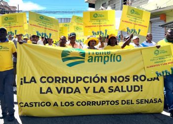 Frente Amplio saluda apresamiento por caso SeNaSa y exige que caigan todos los responsables