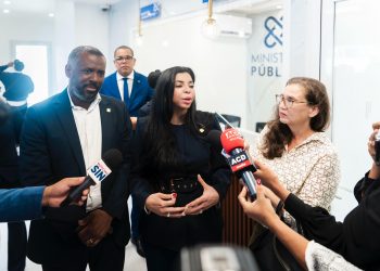 Yenni Berenice reitera: el MP no ha otorgado criterio de oportunidad ni tiene acuerdo de culpabilidad con ninguno de los 10 del caso SeNaSa