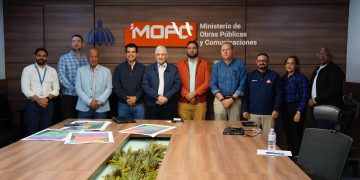 Obras Públicas e INAPA coordinan asfaltado en La Caleta y otras comunidades