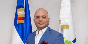 Periodista Pablo Gómez destaca avances de la comunicación dominicana
