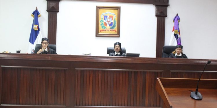 Condenan por fraude en Costa Dorada: tribunal impone hasta seis años de prisión por falsificación y asociación de malhechores