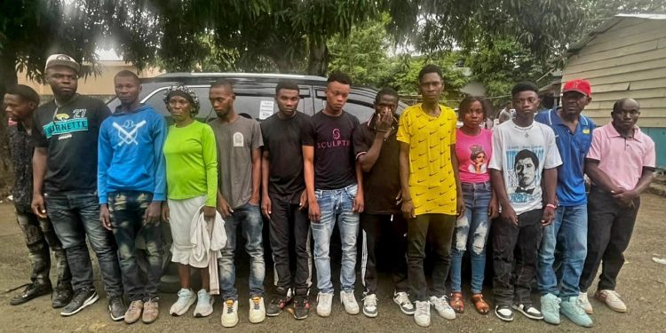 Ejército detiene 13 haitianos tras perseguir yipeta en Santiago Rodríguez