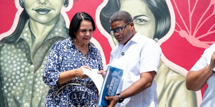 Propeep rinde tributo a lhéroes del 14 de Junio con emblemático Paseo de los Colores