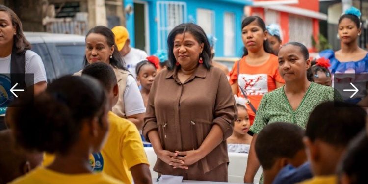 Jornada solidaria de Educación Calzada lleva alegría a niños de Katanga Los Mina