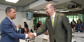 Gómez Mazara llama a universidades liderar transformación digital del país