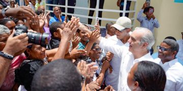 Gobierno fortalece bienestar comunitario en Wilmore de Samaná con obras de alto impacto social