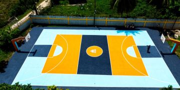 Propeep impulsa plan para acondicionar canchas de baloncesto y espacios deportivos en comunidades vulnerables