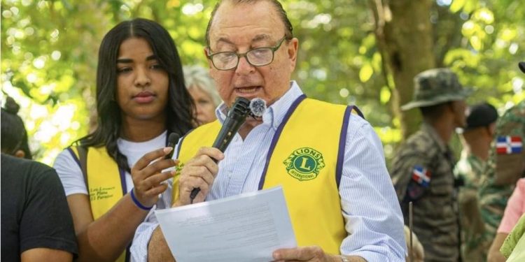 Empresario Michel Brukirer encabeza ofensiva ambiental para recuperar el río Bella Vista