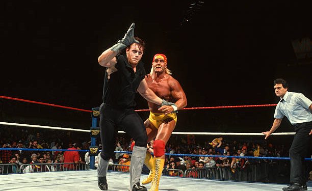 The Undertaker pensó que había dejado paralizado a Hulk Hogan con un ‘tombstone’